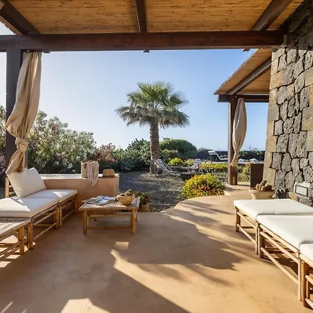 펜션 Dammuso Luna - Piscina Privata Con Vista Mare